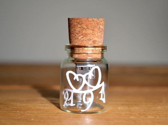 USB personalised date message in a bottle